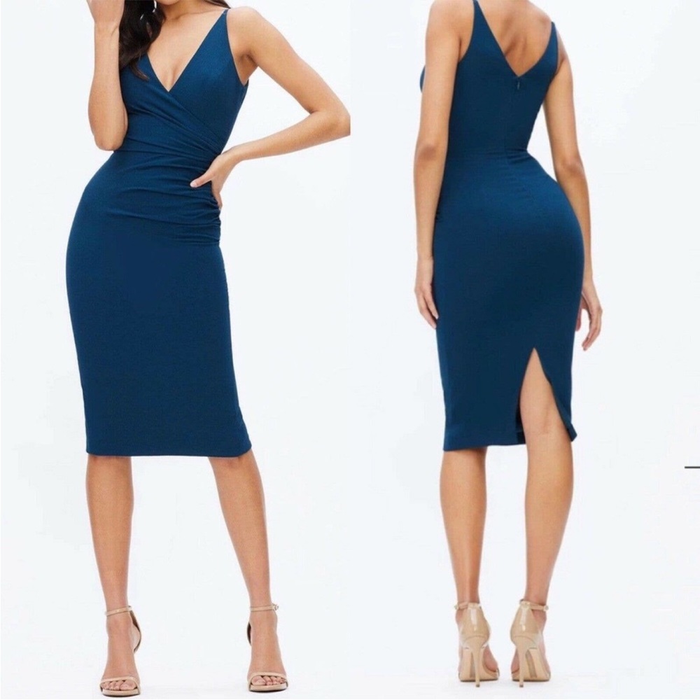 NWOT Dress the Population Anita Dress